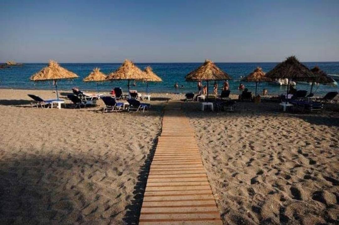Achlia Beach Apartments 3 Jerápetra Kültér fotó